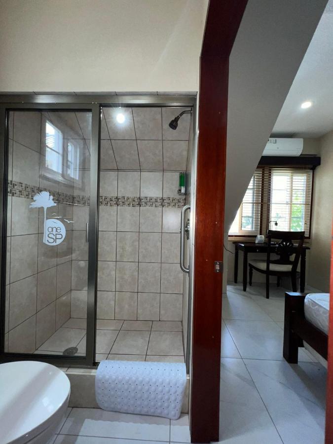 One South Place Hotel Belize City Exterior photo